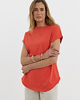 The Longline Short Sleeve Curved Hem Top