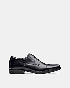 Clarks Howard Cap Shoes - Black