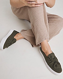 Zen Slip On Trainer With Twist Detail Wide E Fit