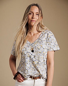 Julipa Pure Cotton V Neck Printed T-Shirt