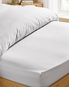 Easy Care Plain Dye Fitted Sheet