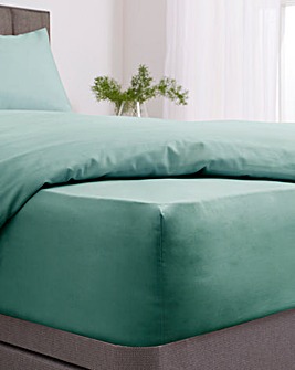 Responsibly Sourced Easy-Care Plain Dye Extra Deep 38cm Fitted Sheet