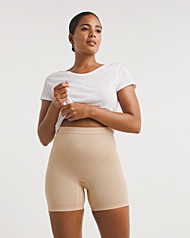 Maidenform Seamless Light Control Shaping Shorts