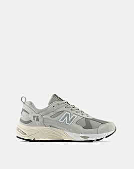 New Balance 878 Trainers