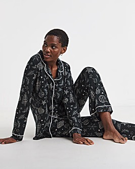 Pretty Secrets Christmas Print Revere Pyjama Set