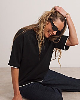 Anthology Contrast Trim Short Sleeve Boxy Tshirt