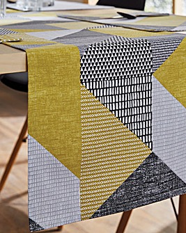 Larsson Geo Table Runner