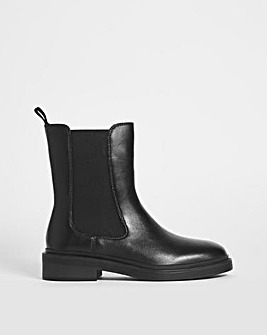 Leather Mid Height Chelsea Boot E Fit