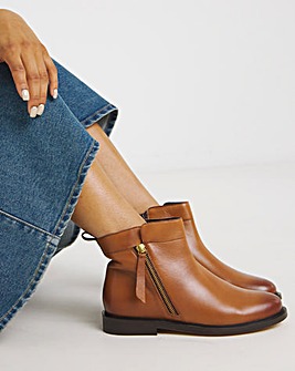 Camden Leather Side Zip Ankle Boots - Extra Wide Fit (EEE)
