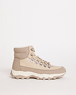 Leisure Hiking Boot EEE Fit