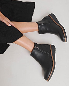 Heavenly Soles Erin Classic Low Wedge Chelsea Boots Extra Wide EEE Fit