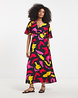 Twisted Wunder Maxi Satin Dress