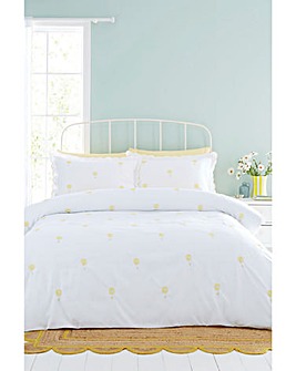 Catherine Lansfield Lorna Embroidered Daisy Duvet Set