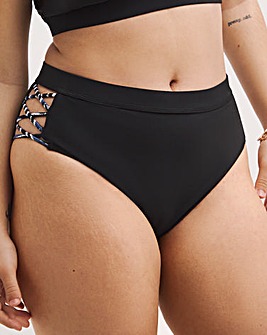 Sports Cut Out Detail Bikini Brief