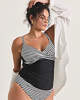 Figleaves Tailor Underwired Twist Front Tankini Top