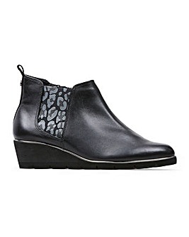 van dal sandals wide fit