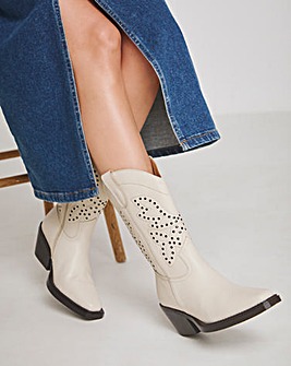 Daytona Punch Detail Leather Western Boots Extra Wide EEE Fit Super Curvy Calf