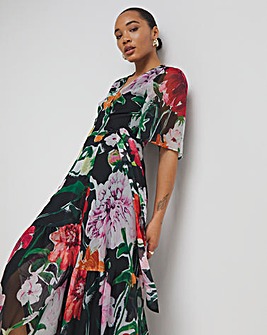 Hope & Ivy Joanne Flutter Sleeve Maxi Wrap Dress With Tie Waist