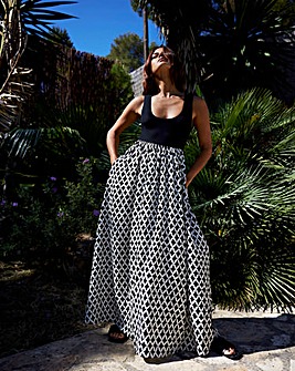 Ro&Zo Mono Geo Print Skirt Maxi Dress