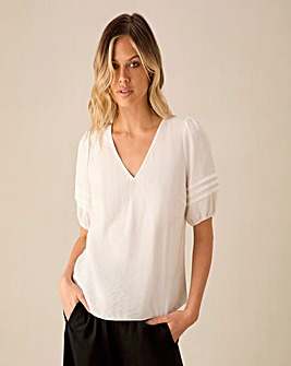 Ro&Zo White Pleat Sleeve Top