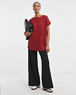 Textured Curved Hem Longline Top