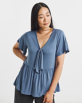Bow Front Longline Hem Top