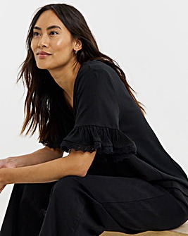 Frill Sleeve Top