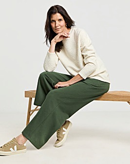 Wide Leg Jogger