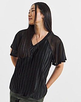 Black Pleated Angel Sleeve Longline Top
