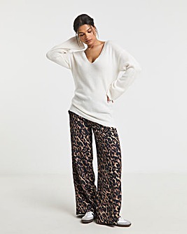 Ivory Slouchy V Neck Longline Jumper