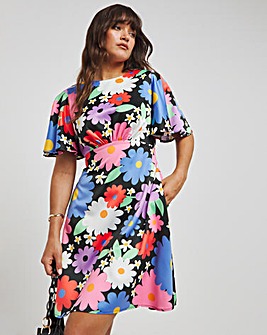 Twisted Wunder Ziggy Floral Mini Dress