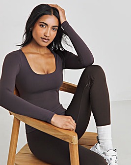 TALA Dayflex Scoop Neck Long Sleeve Top