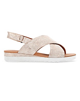 cushion walk crossover sandals