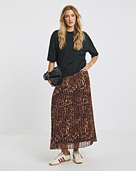Chiffon Pleated Midaxi Skirt