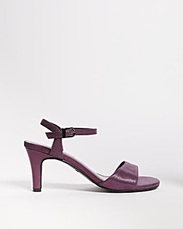 Barely There Sandal EEE Fit