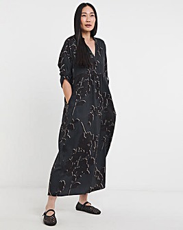 Collarless Placket 3/4 Sleeve Smock Dress