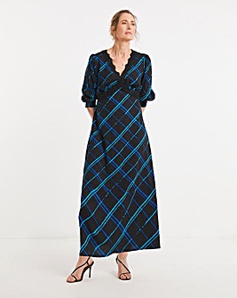 Lace Trim Short Sleeve Dress