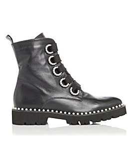 wide fit boots ireland