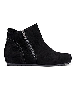 Hotter Avebury Wide Fit Ankle Boot