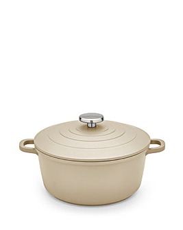 Morphy Richards Cast Aluminium 24cm Cream Casserole Dish