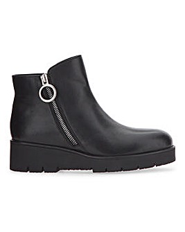 extra wide black ankle boots