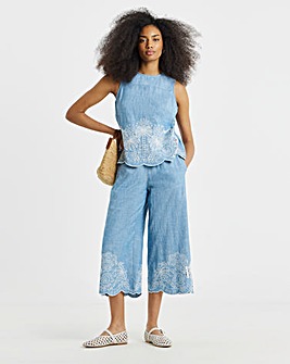 Light Wash Chambray Broderie Crop Jeans