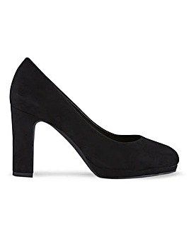 simply be court shoes