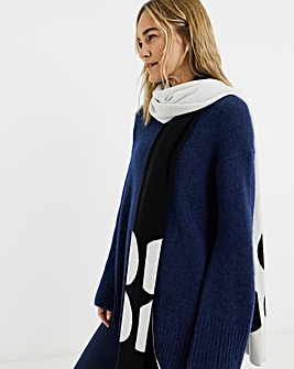 Sweaty Betty Logo Scarf