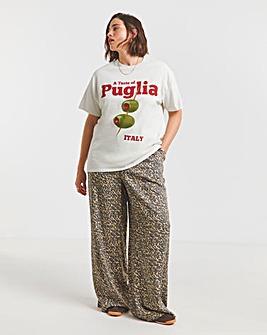 Ecru Olive Graphic T-Shirt