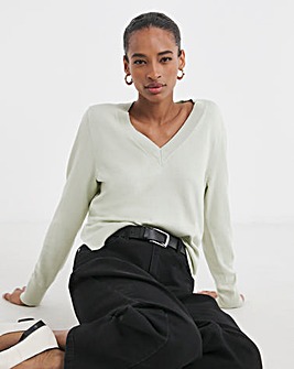 Green V Neck Jumper