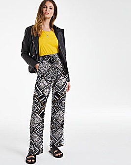 Julipa Trousers \u0026 Shorts | Clearance 