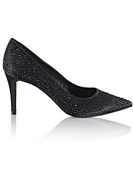 Perfect Crystal Encrusted Pointed Court