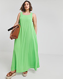 Green Crinkle Trazepe Maxi Dress