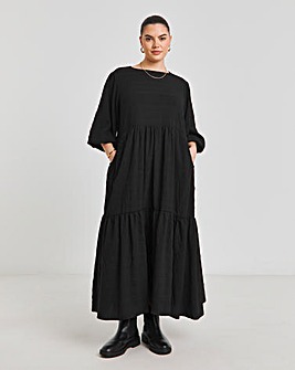 Black Textured Tiered Short Sleeve Midi Dress With Pockets